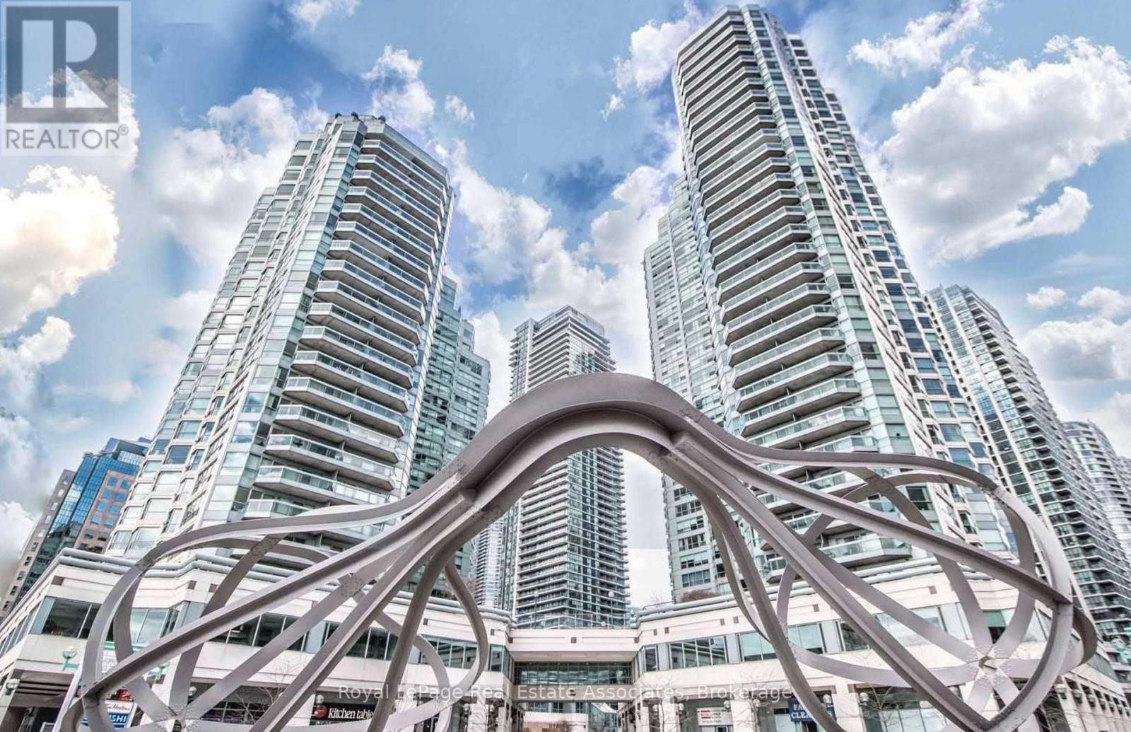 507 - 10 YONGE STREET, Toronto, Ontario