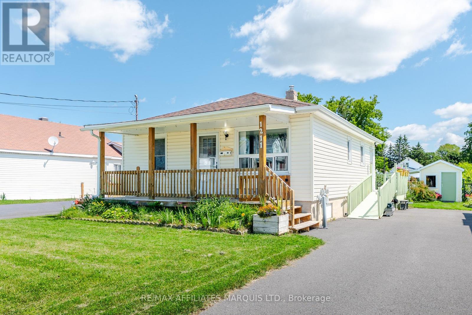1211 CHURCHILL STREET, Cornwall, Ontario