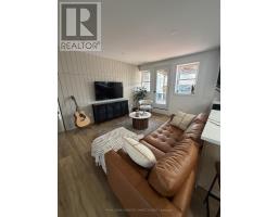 UPPER - 1167 WOODBINE AVENUE, Toronto, Ontario