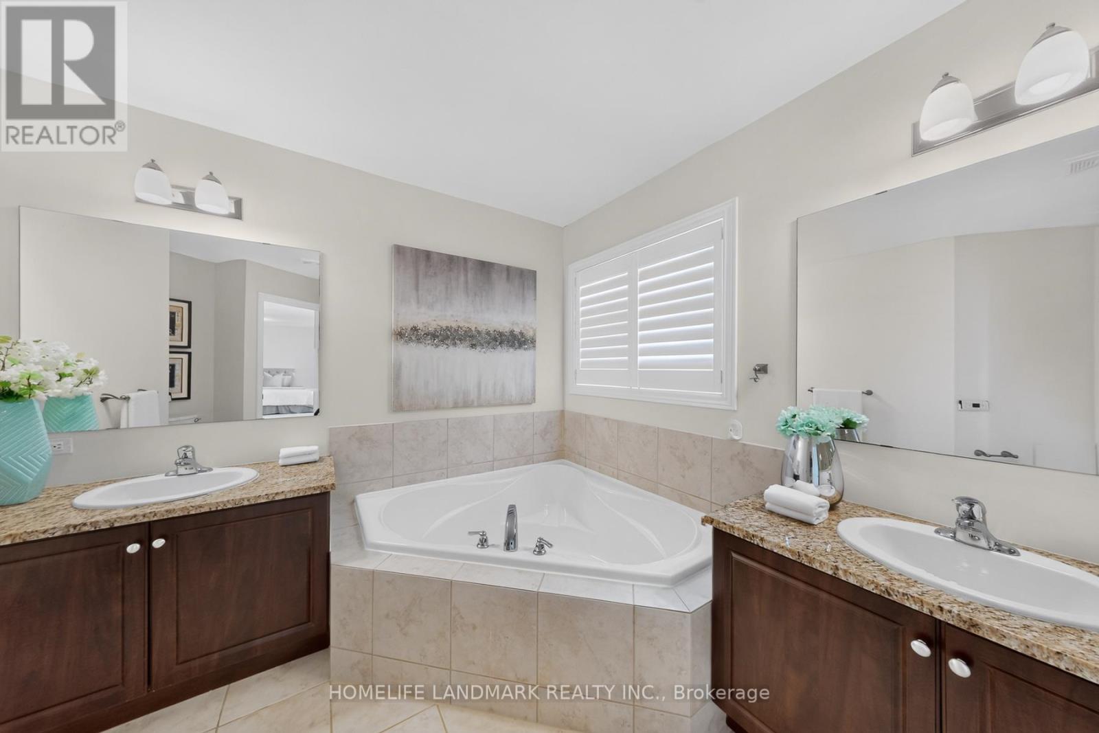 145 Alpaca Drive, Richmond Hill, Ontario  L4E 0R2 - Photo 28 - N13492404