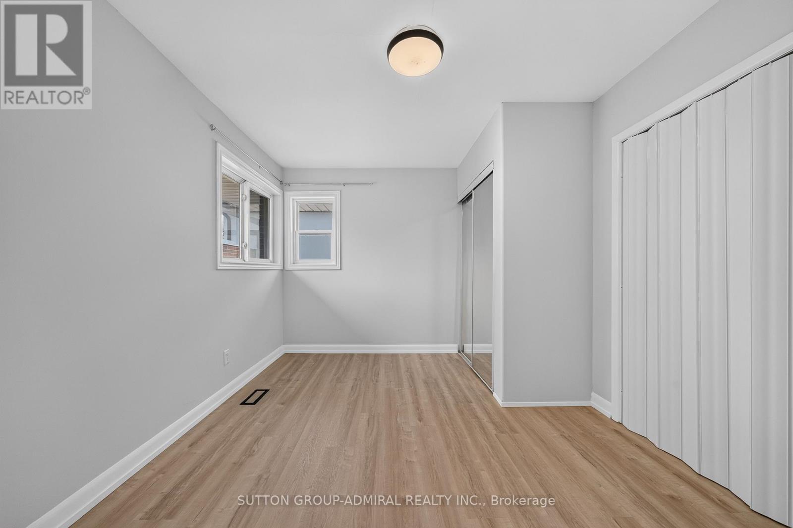 26 Shannon Street, Barrie, Ontario  L4M 2K8 - Photo 24 - S13492412