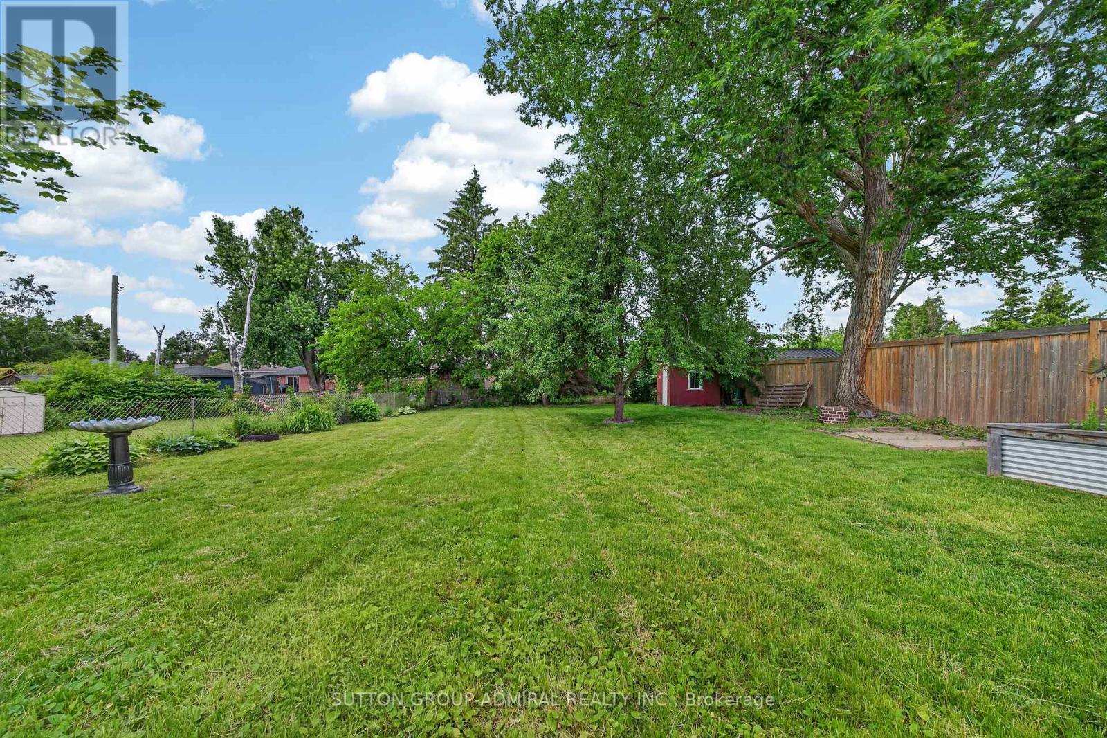 26 Shannon Street, Barrie, Ontario  L4M 2K8 - Photo 39 - S13492412