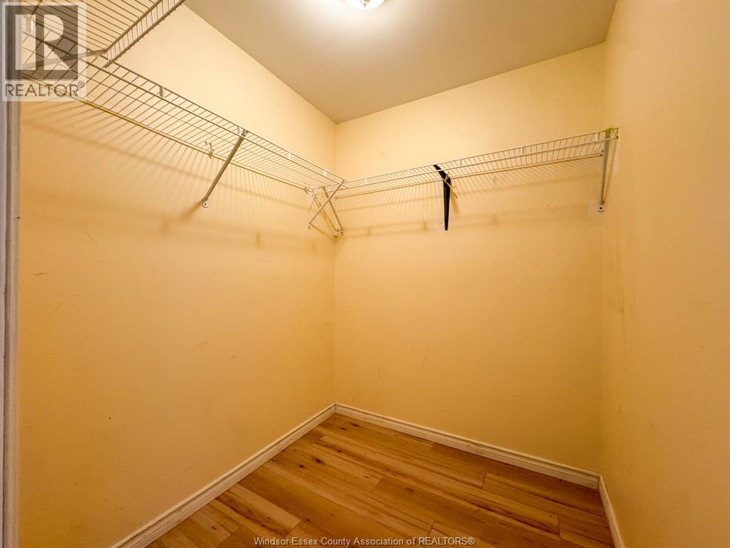 4261 Centurion, Windsor, Ontario  N9G 2V9 - Photo 16 - 26015073