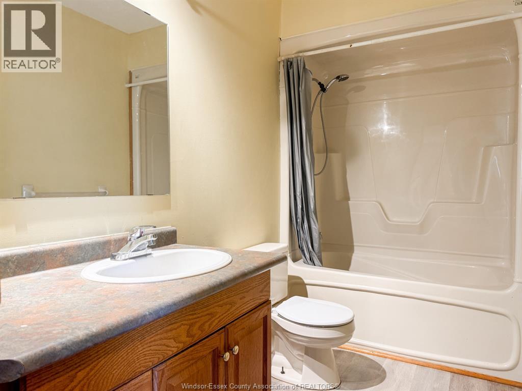 4261 Centurion, Windsor, Ontario  N9G 2V9 - Photo 9 - 26015073