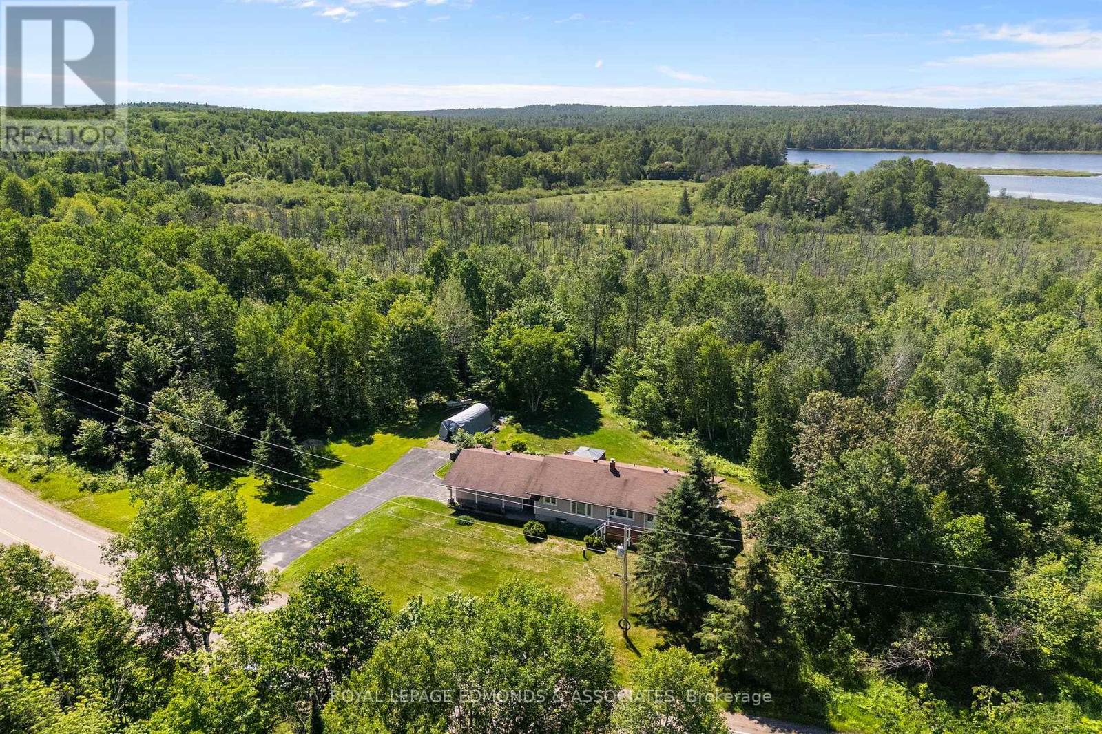 1523 Barron Canyon Road, Petawawa, Ontario  K8A 6W7 - Photo 31 - X13092092