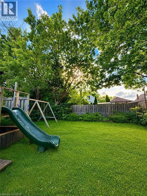 294 East 27th Street, Hamilton, Ontario  L8V 3G6 - Photo 17 - 40843151