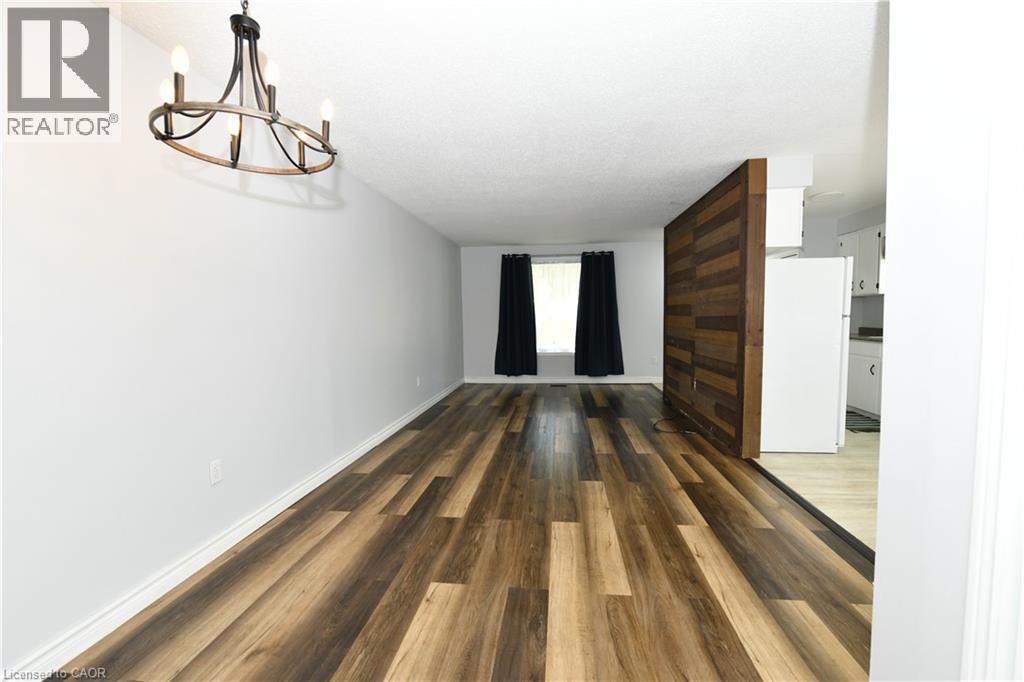 5 Harmony Court, Cambridge, Ontario  N1R 7T3 - Photo 4 - 40842695