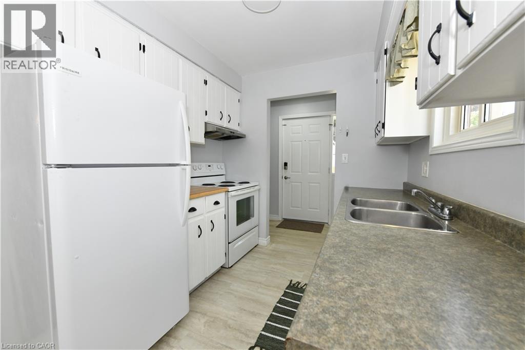 5 Harmony Court, Cambridge, Ontario  N1R 7T3 - Photo 7 - 40842695