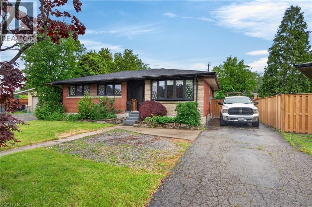 33 Kenwood Crescent, Hamilton, Ontario  L8T 1W3 - Photo 3 - 40838555