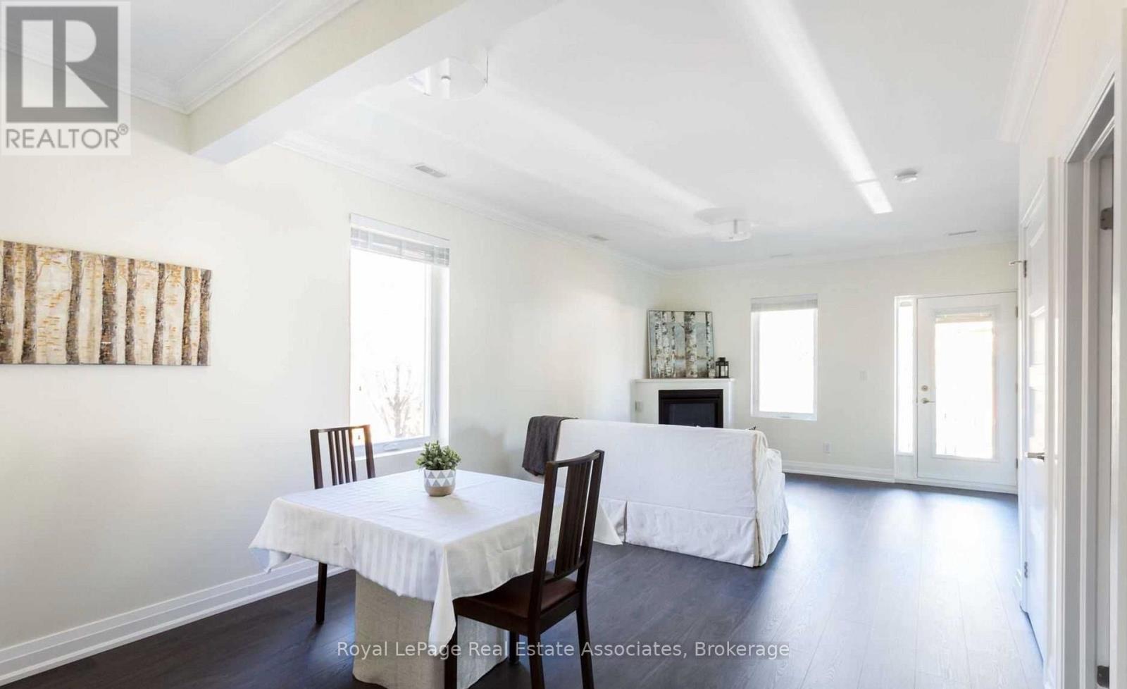 2nd Flr - 61 Jerome Street, Toronto, Ontario  M6P 1H8 - Photo 12 - W13492400