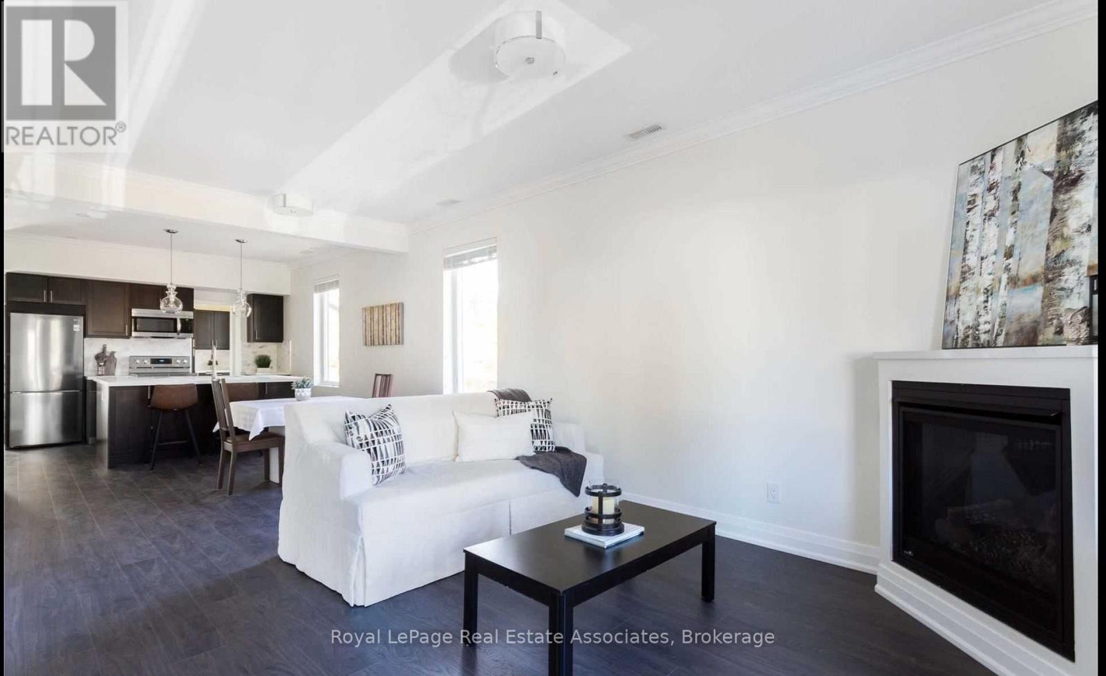 2nd Flr - 61 Jerome Street, Toronto, Ontario  M6P 1H8 - Photo 16 - W13492400