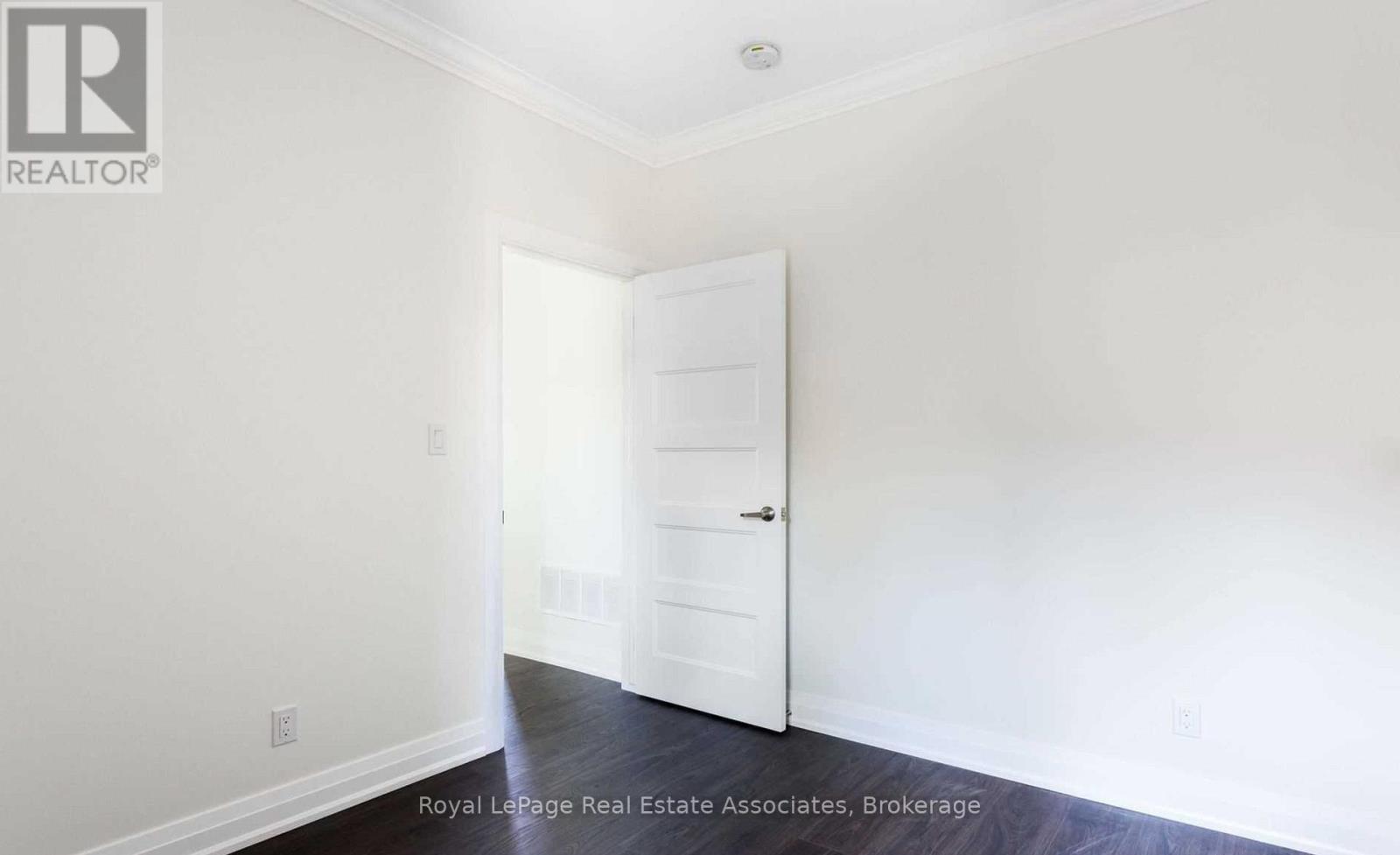 2nd Flr - 61 Jerome Street, Toronto, Ontario  M6P 1H8 - Photo 20 - W13492400