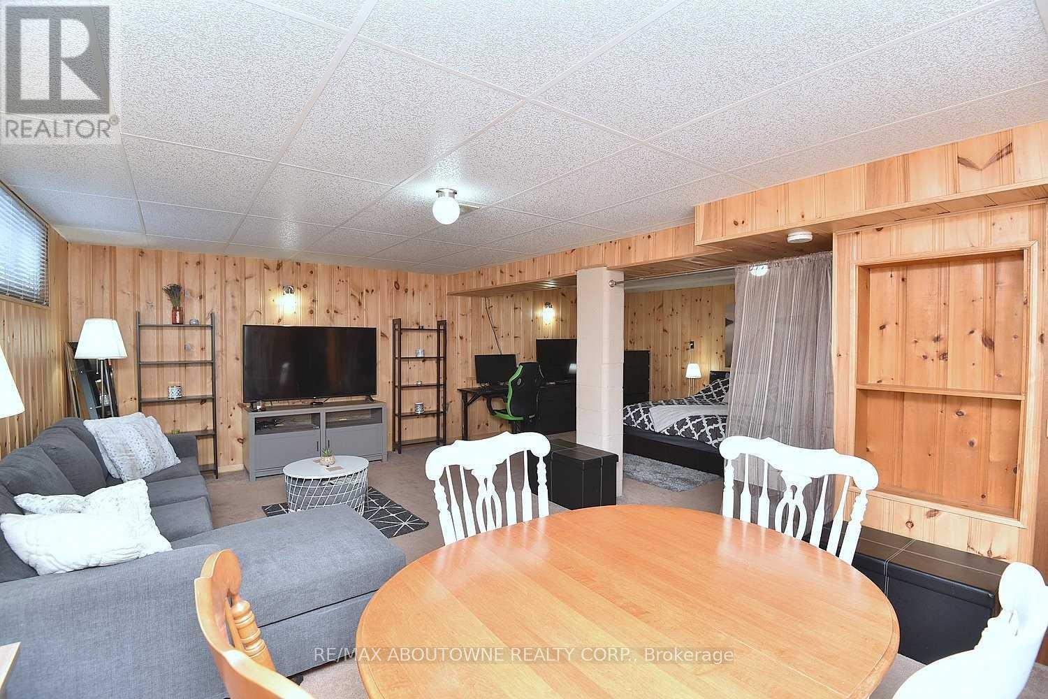 314 Bevan Drive, Burlington, Ontario  L7L 4L2 - Photo 26 - W13492418