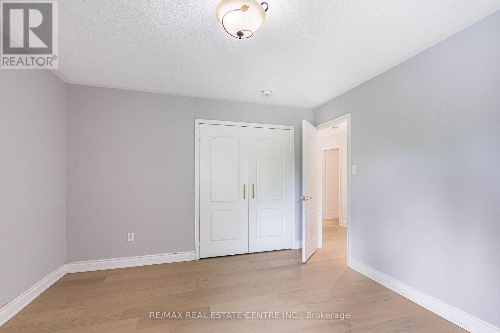3339 Crompton Crescent, Mississauga, Ontario  L5B 4C7 - Photo 36 - W13492514