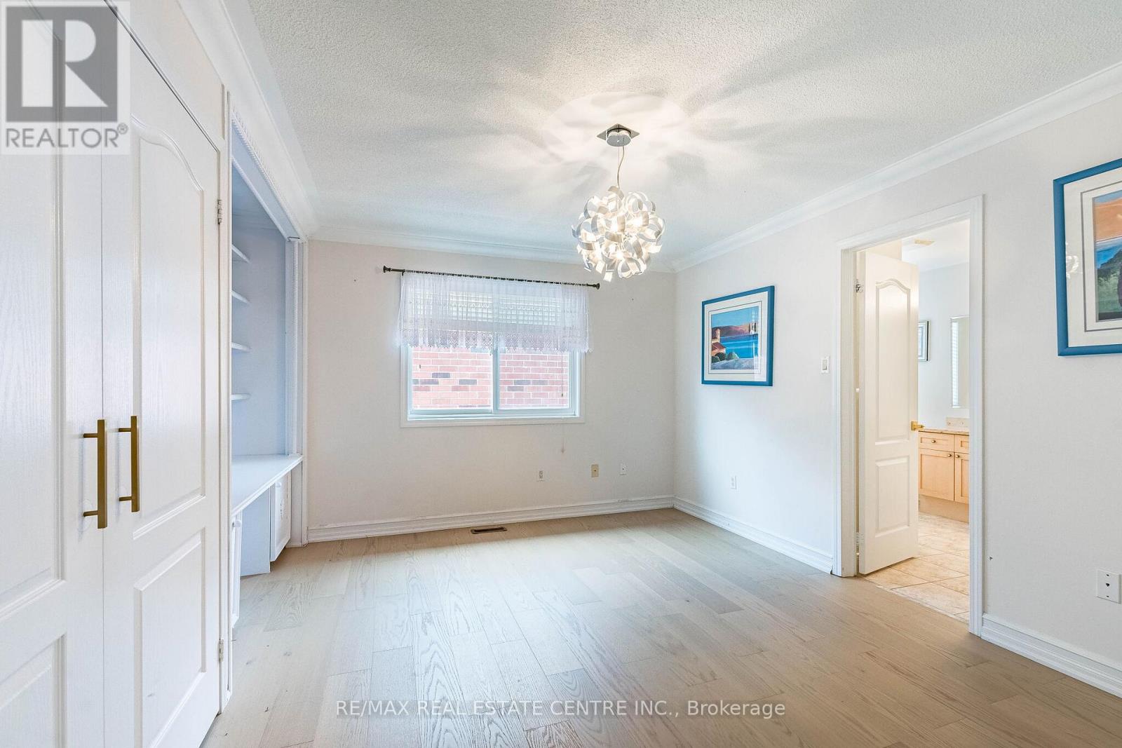3339 Crompton Crescent, Mississauga, Ontario  L5B 4C7 - Photo 37 - W13492514