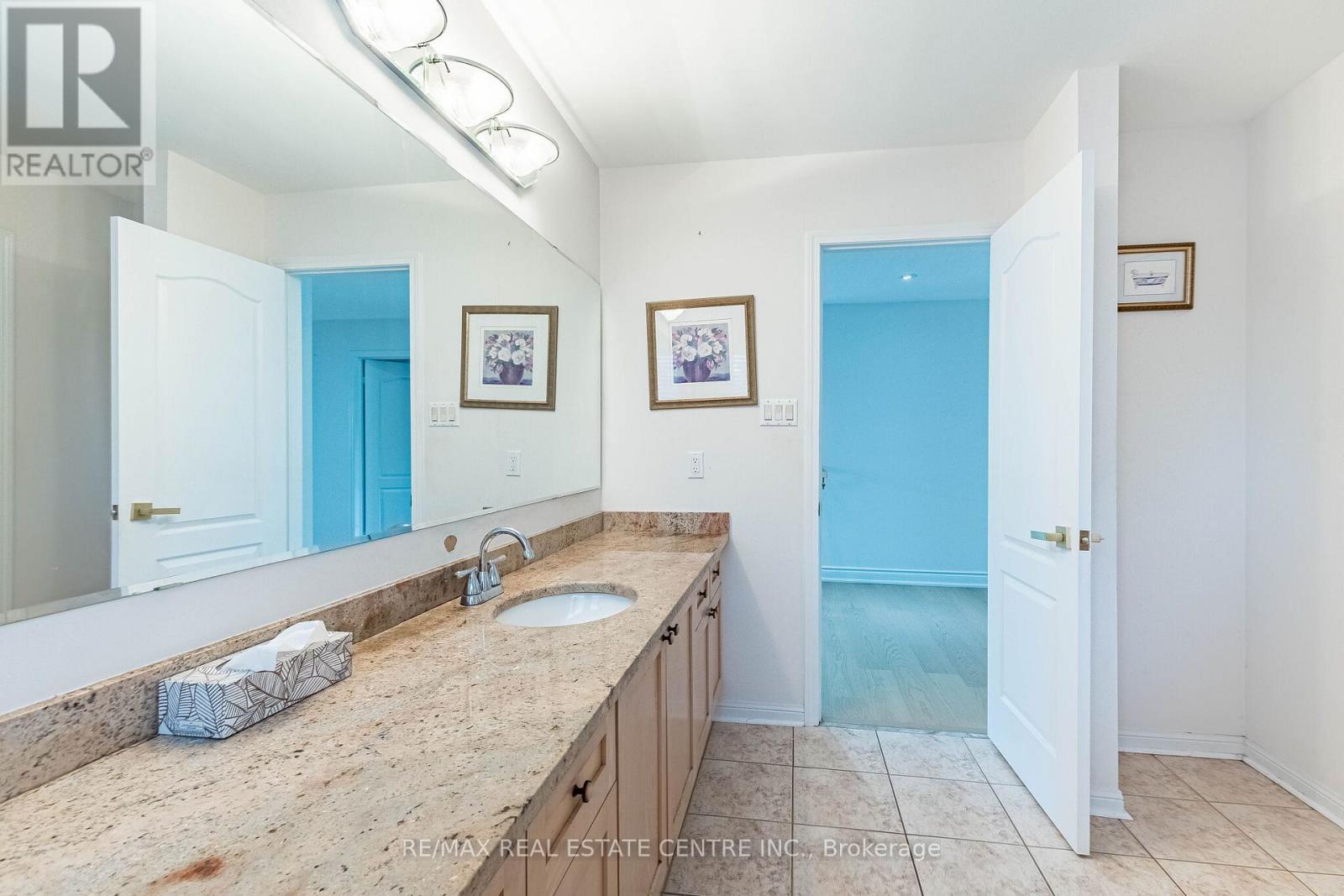 3339 Crompton Crescent, Mississauga, Ontario  L5B 4C7 - Photo 40 - W13492514