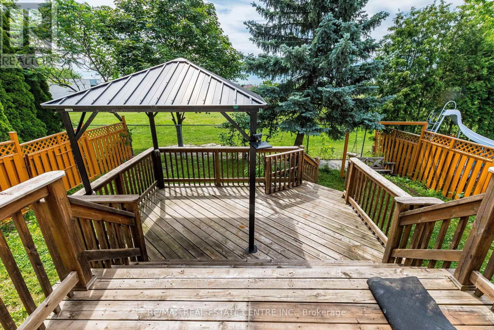 3339 Crompton Crescent, Mississauga, Ontario  L5B 4C7 - Photo 41 - W13492514