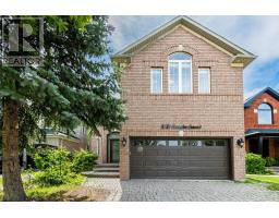 3339 CROMPTON CRESCENT, Mississauga, Ontario