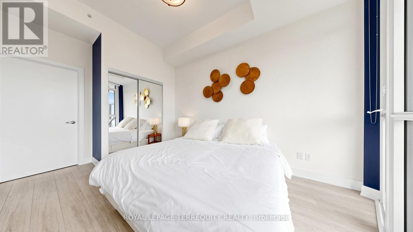 424 - 99 The Donway Road W, Toronto, Ontario  M3C 0N8 - Photo 12 - C13424592