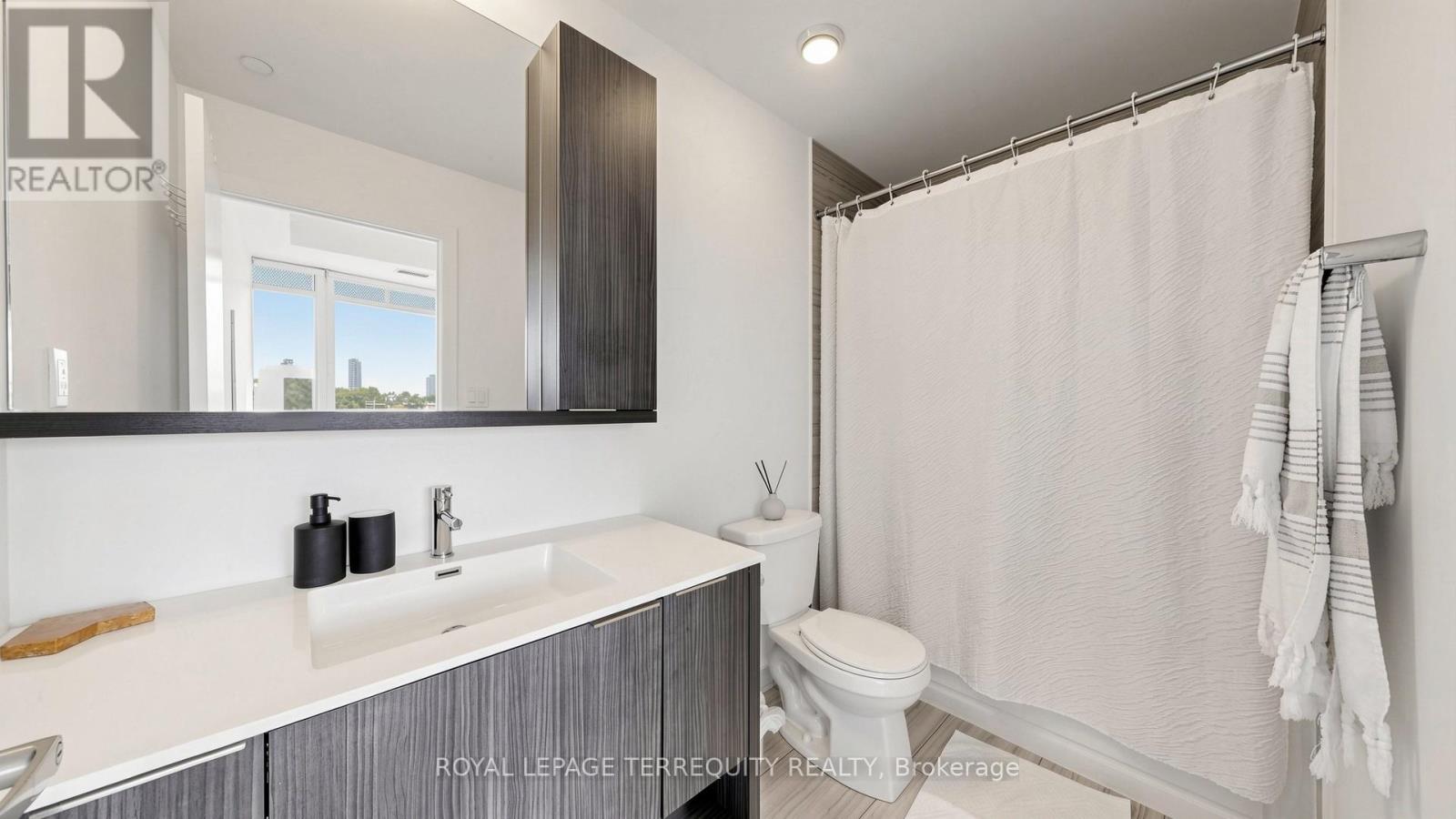 424 - 99 The Donway Road W, Toronto, Ontario  M3C 0N8 - Photo 7 - C13424592