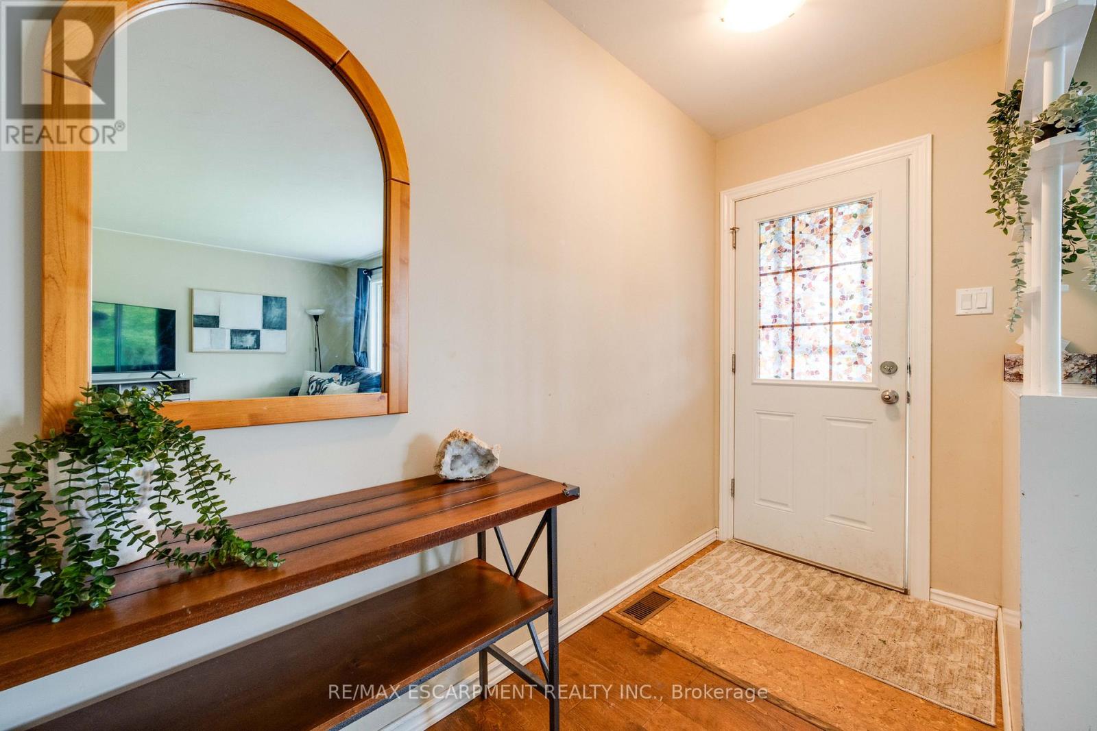 69 Tollgate Road, Brantford, Ontario  N3R 4Z5 - Photo 4 - X13492396