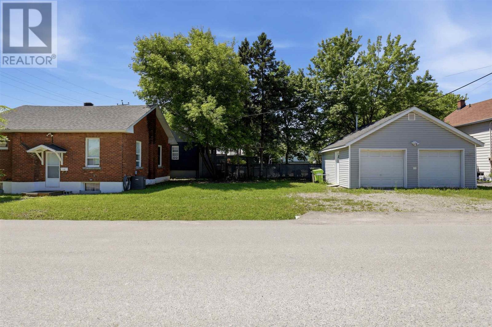 120 Mcnabb St, Sault Ste. Marie, Ontario  P6B 1X9 - Photo 31 - SM261556