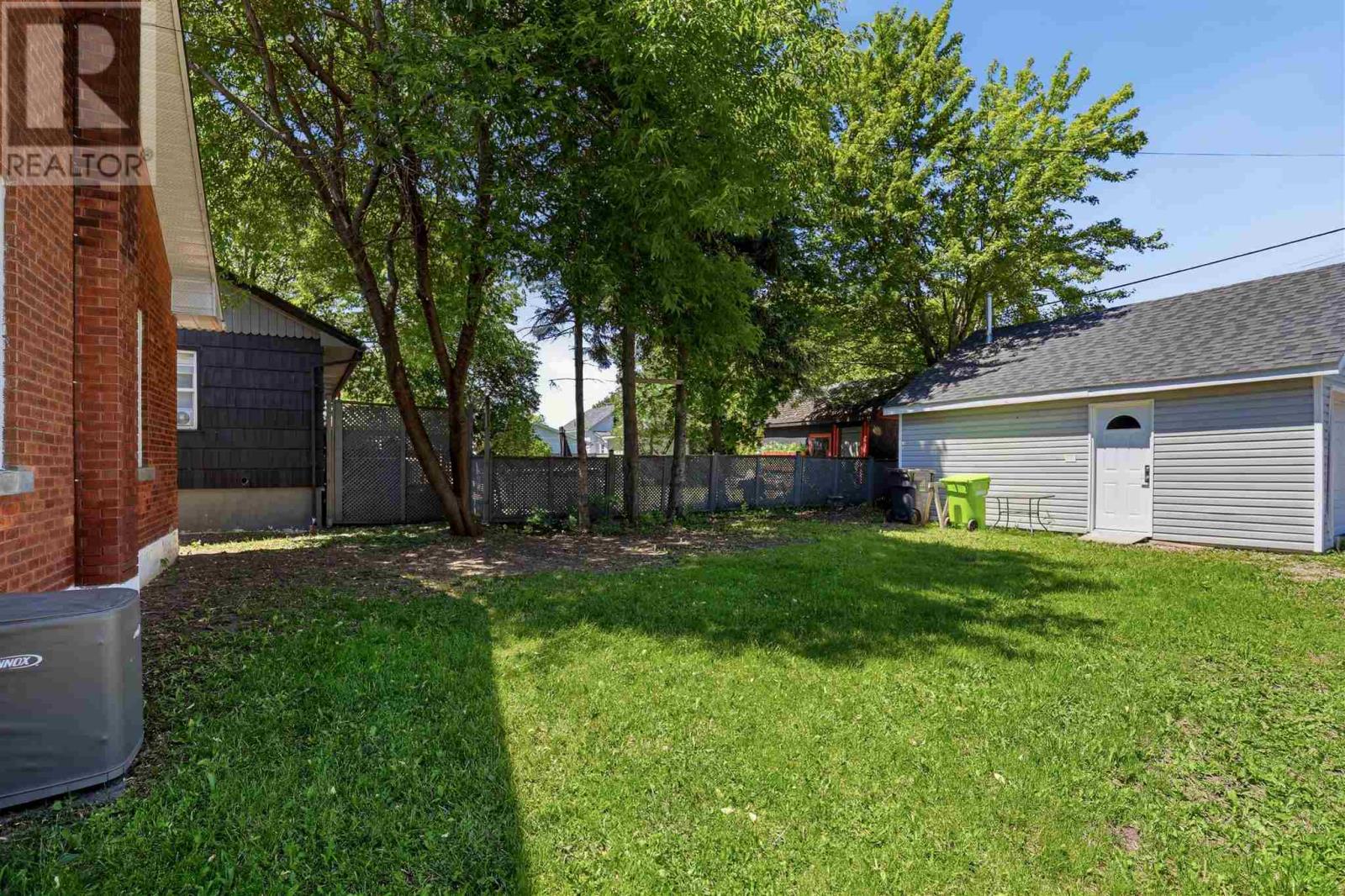 120 Mcnabb St, Sault Ste. Marie, Ontario  P6B 1X9 - Photo 28 - SM261556