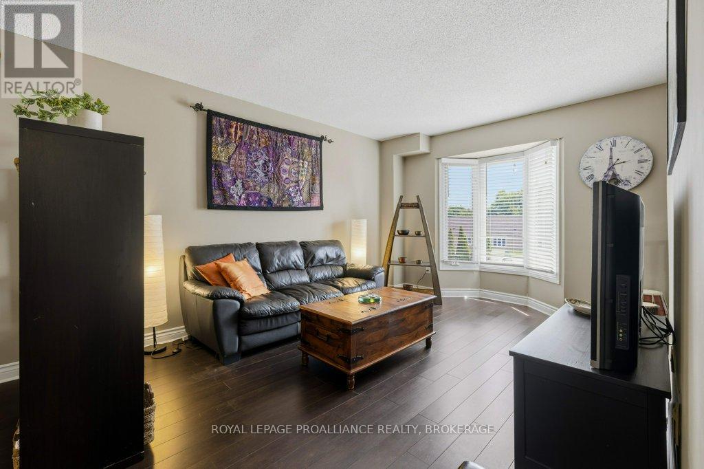 882 Winchester Lane, Kingston, Ontario  K7P 2S6 - Photo 8 - X13492756