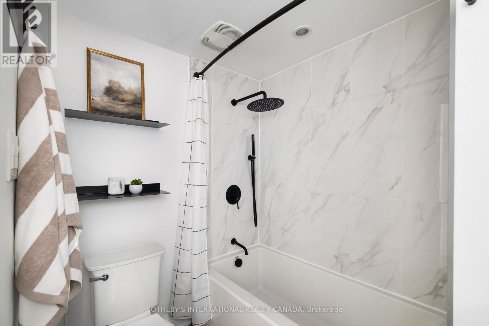 22 Connaught Avenue, Toronto, Ontario  M4L 2V9 - Photo 22 - E13457150