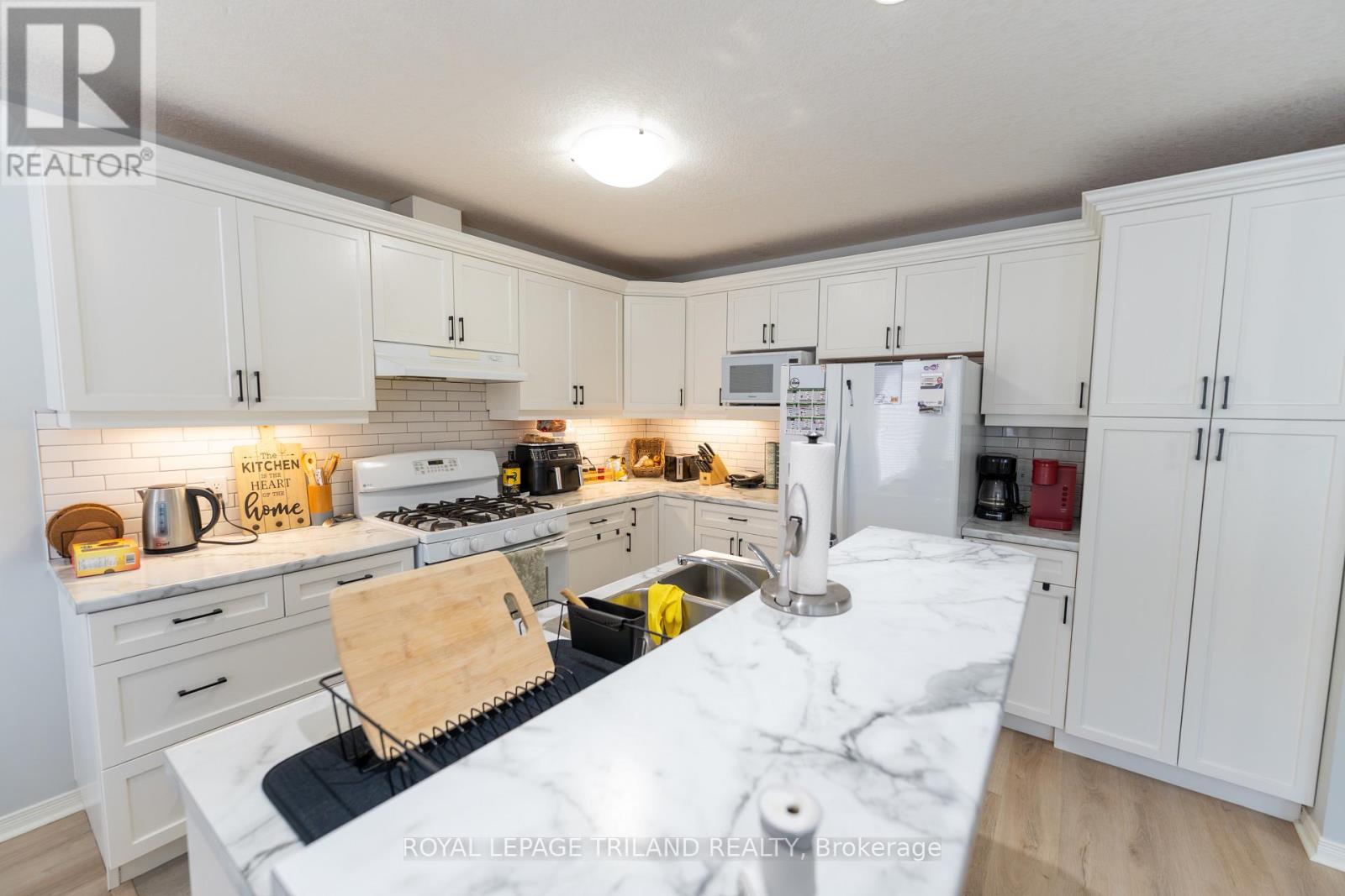 38 - 2153 North Routledge Park, London North, Ontario  N6G 0J8 - Photo 13 - X13492738