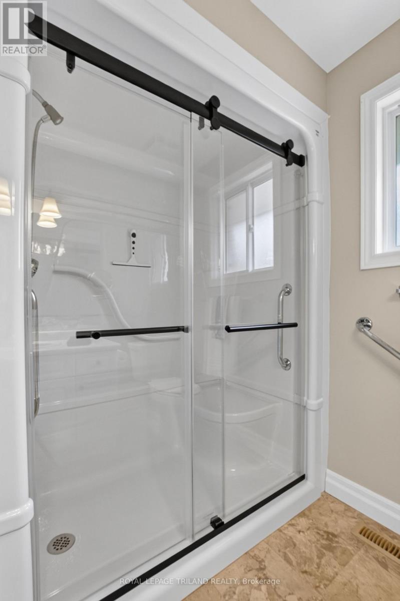 532 Highview Drive, St. Thomas, Ontario  N5R 6G3 - Photo 20 - X13492746