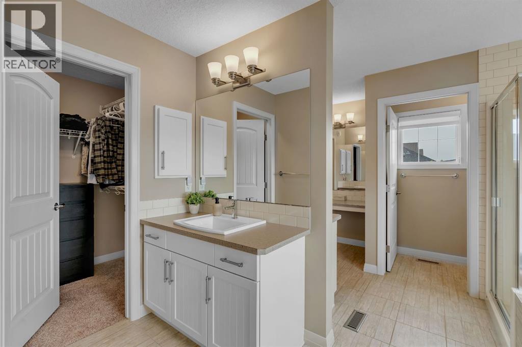 369 Clydesdale Way, Cochrane, Alberta  T4C 0X2 - Photo 30 - A2322288
