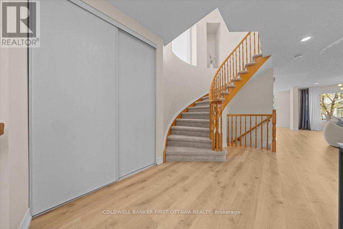 22 Cloutier Street, Ottawa, Ontario  K2J 4T5 - Photo 7 - X13492684