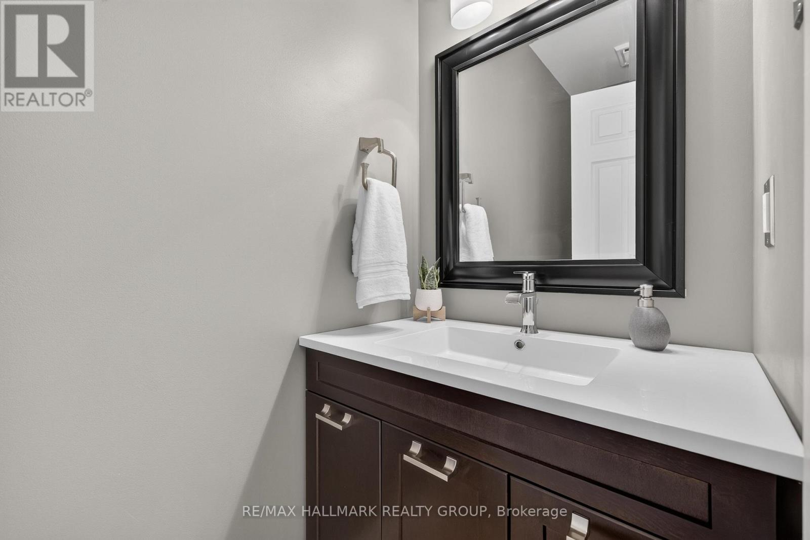 1265 Coldrey Avenue, Ottawa, Ontario  K1Z 7P6 - Photo 16 - X13488950