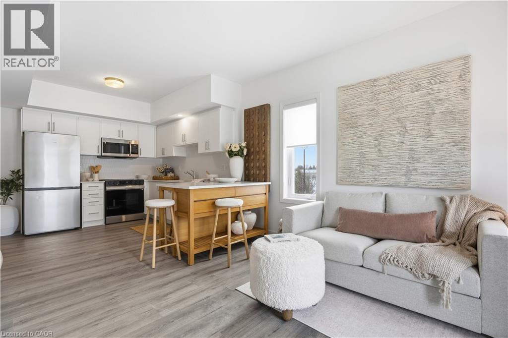 42 Lowes Road W Unit# 92, Guelph, Ontario  N1G 0H6 - Photo 3 - 40842659