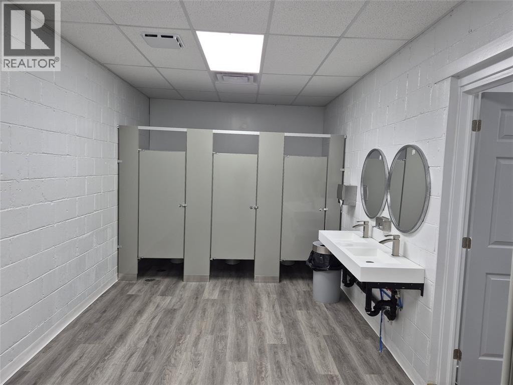 260 Centre Street, Petrolia, Ontario  N0L 1R0 - Photo 11 - 26002804