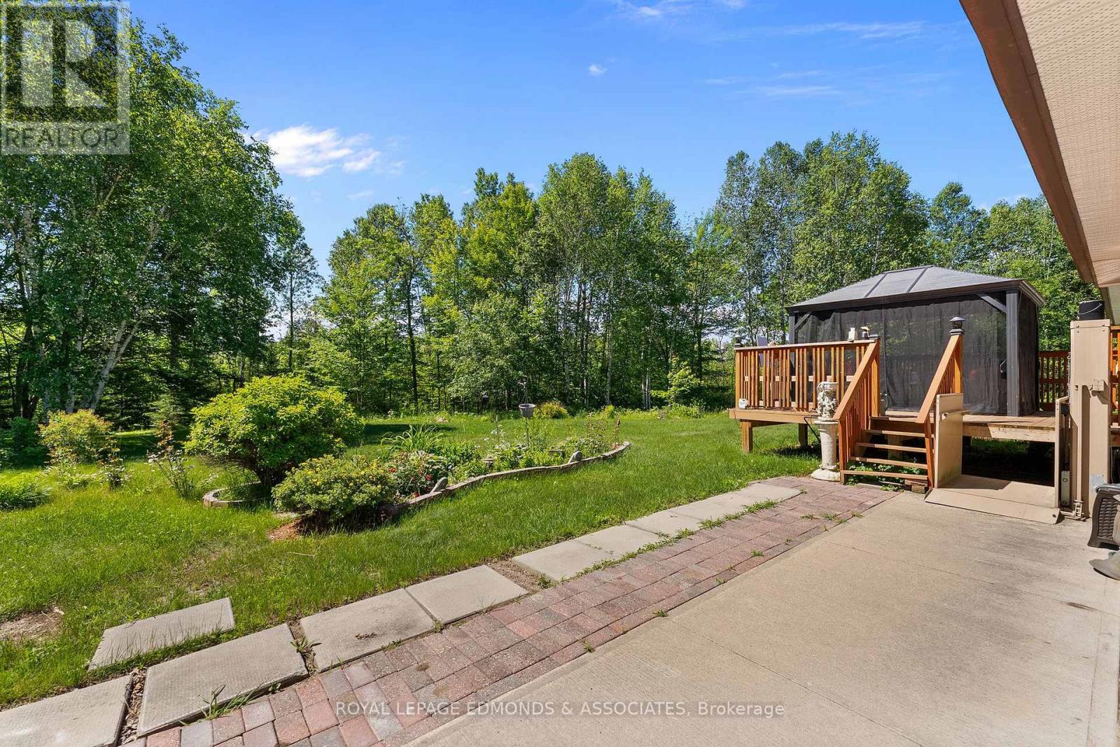 1523 Barron Canyon Road, Petawawa, Ontario  K8A 6W7 - Photo 37 - X13092092
