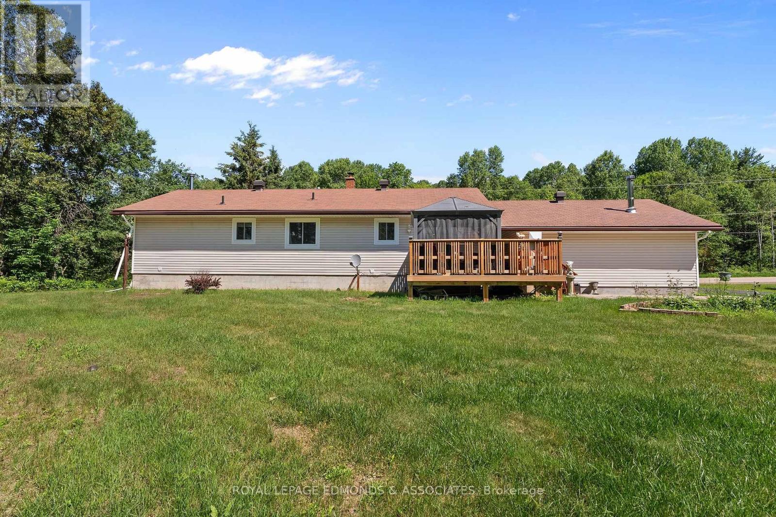 1523 Barron Canyon Road, Petawawa, Ontario  K8A 6W7 - Photo 38 - X13092092