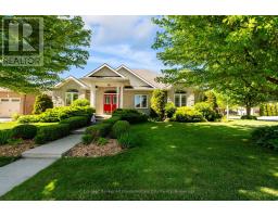 136 BETHUNE CRESCENT, Goderich, Ontario