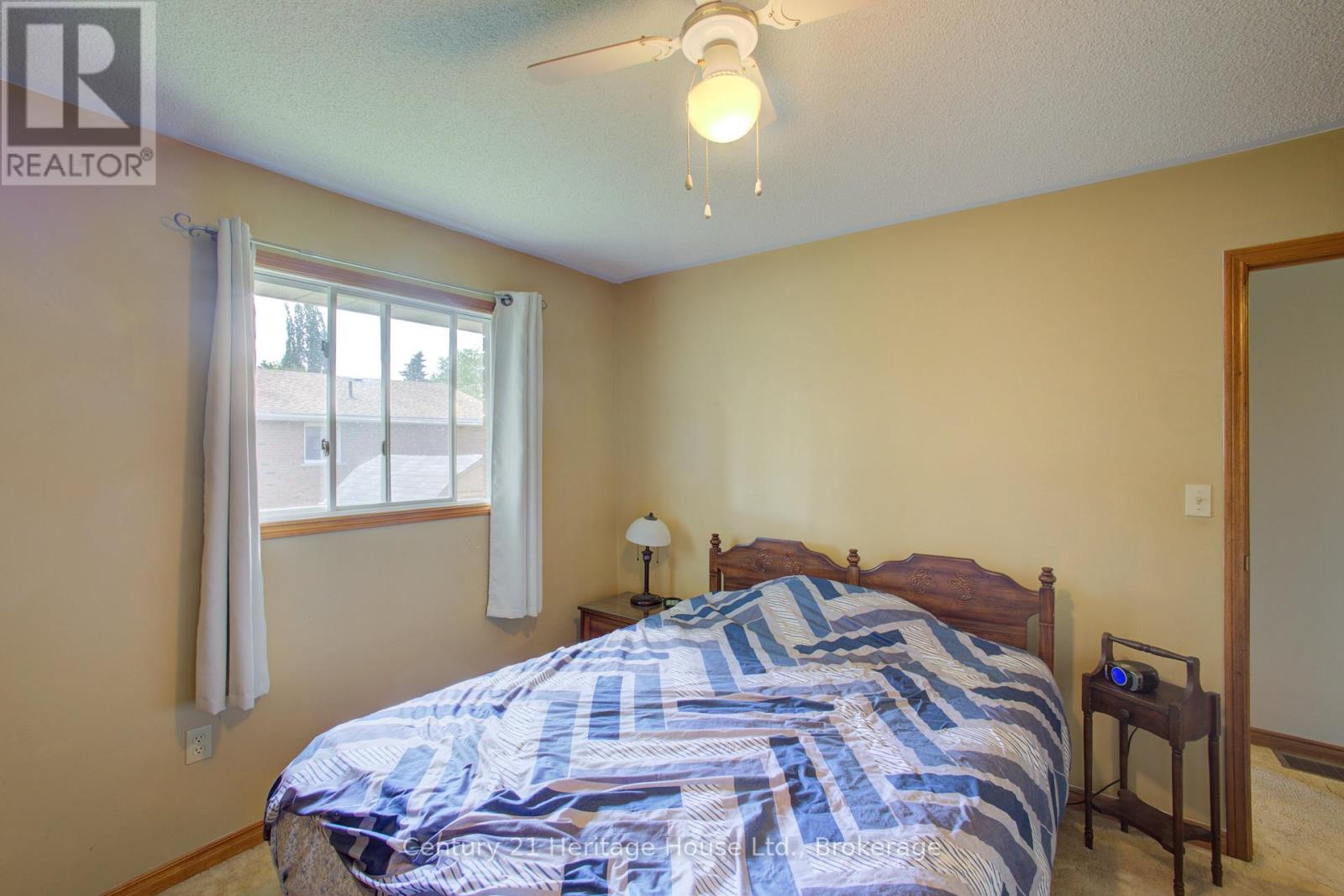 202 15th Avenue, Hanover, Ontario  N4N 3L4 - Photo 20 - X13492640