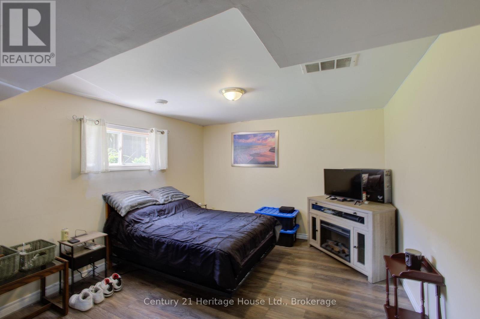 202 15th Avenue, Hanover, Ontario  N4N 3L4 - Photo 24 - X13492640