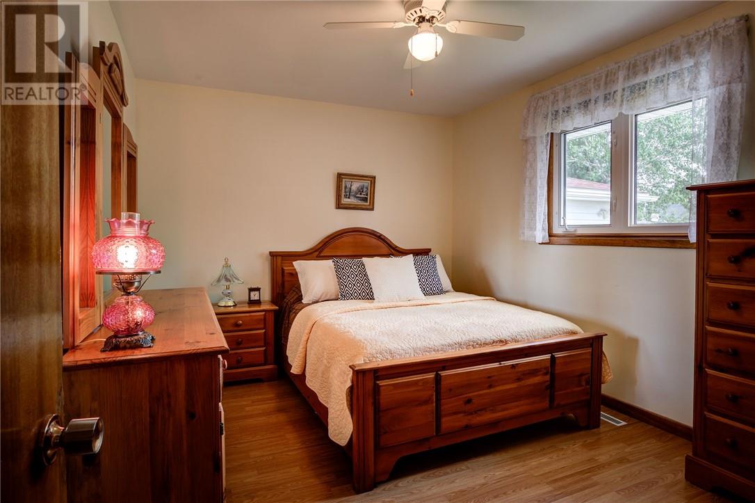 10 Maple Boulevard, Capreol, Ontario  P0M 1H0 - Photo 10 - 2128839