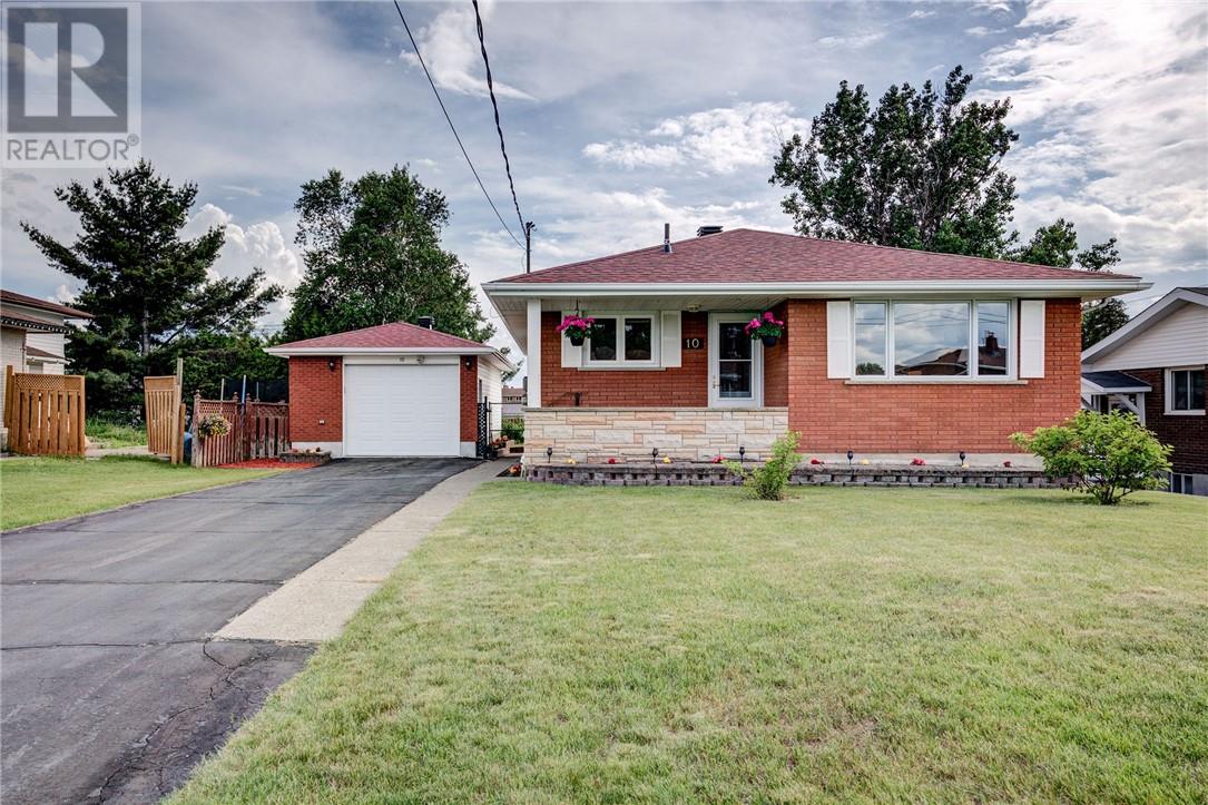 10 Maple Boulevard, Capreol, Ontario  P0M 1H0 - Photo 2 - 2128839