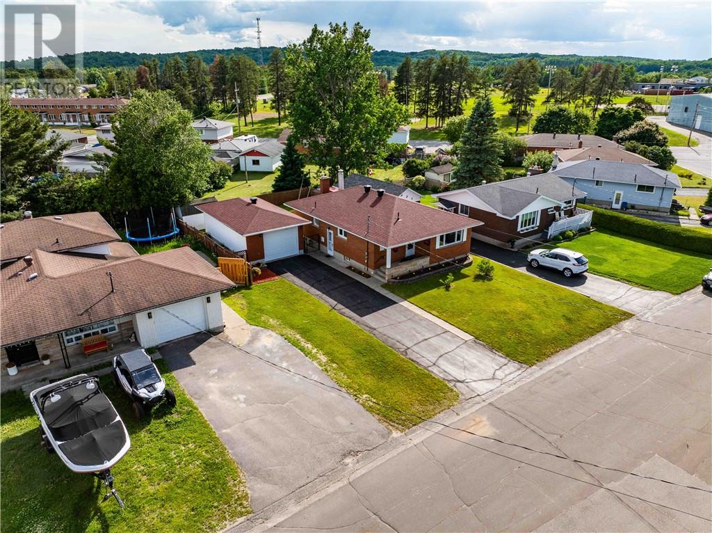 10 Maple Boulevard, Capreol, Ontario  P0M 1H0 - Photo 39 - 2128839