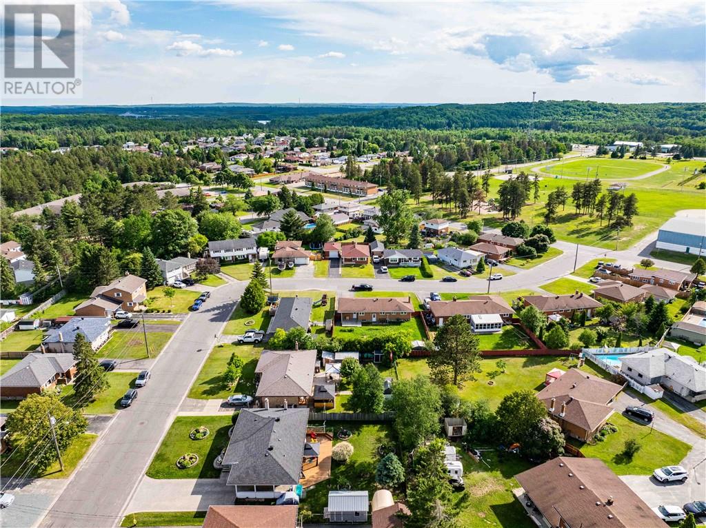 10 Maple Boulevard, Capreol, Ontario  P0M 1H0 - Photo 40 - 2128839