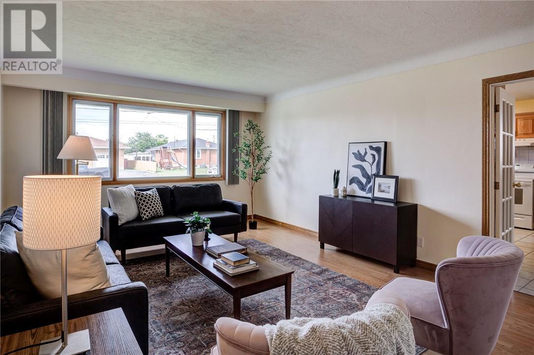 10 Maple Boulevard, Capreol, Ontario  P0M 1H0 - Photo 5 - 2128839