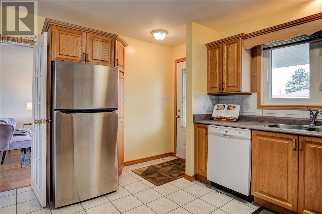 10 Maple Boulevard, Capreol, Ontario  P0M 1H0 - Photo 9 - 2128839