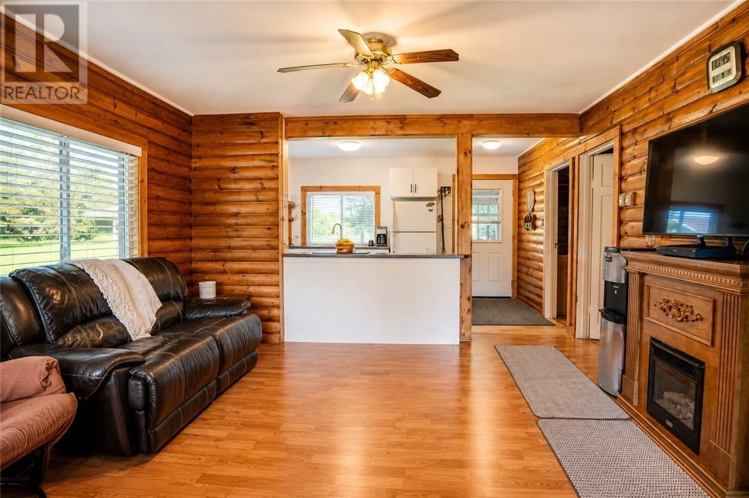 730 River Road, Massey, Ontario  P0P 1P0 - Photo 12 - 2128764