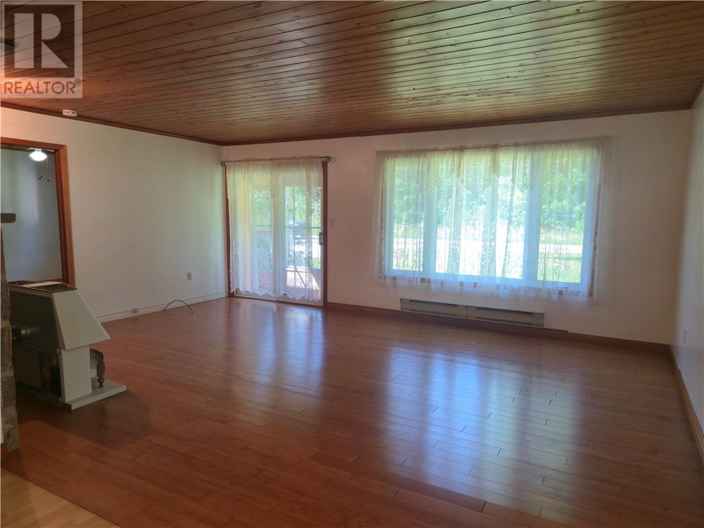 15833 Hwy 540, Evansville, Ontario  P0P 1E0 - Photo 13 - 2128663