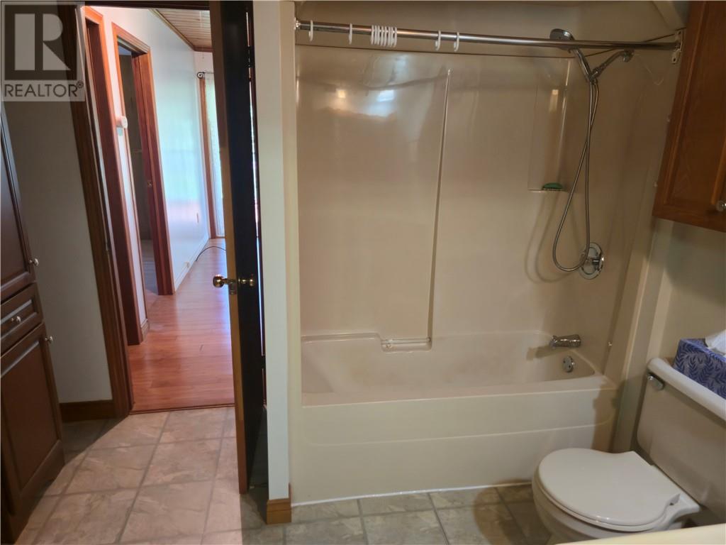 15833 Hwy 540, Evansville, Ontario  P0P 1E0 - Photo 22 - 2128663